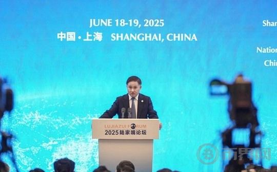 潘功胜:在上海率先探索结构性货币政策工具创新